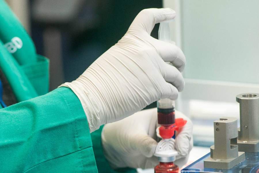 QuePasaCL's tweet photo. Números al rescate: La ecuación que explica cómo se propaga una epidemia por el mundo https://t.co/4jrMviswwh https://t.co/vp0ngcQUMc