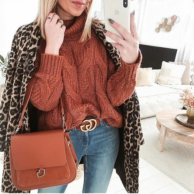 Cozy Leopard  print 🧡Follow <a href="/jaynee/">Jayne Earnshaw</a>.me  @amberandluna_fashion
• .
.
.
.
#ootd#outfit#look#lookoftheday#ootdshare#ootdfashion#ootdstyle#ootdpost#style#pretty#camel#terracotta#zarawoman#zaraoutfit#details#simplicity#casual#casualoutfit#autumncolors#aut… ift.tt/2UkYBYL