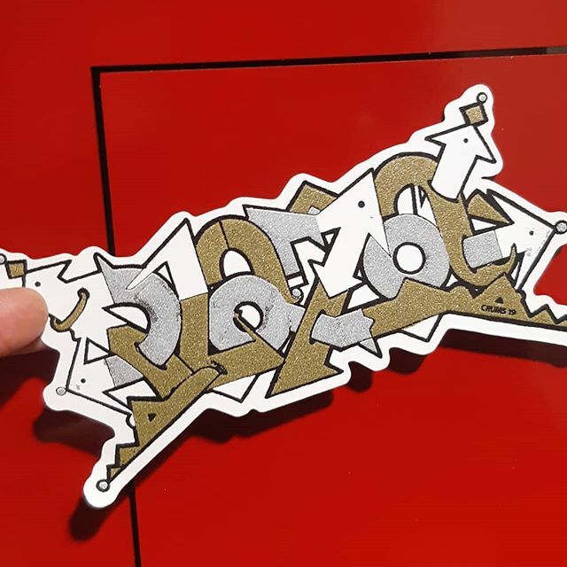 UltralimitedTs's tweet photo. Custom screen printed stickers ! Dm for details!
.
.
.
#plaza #gold #silver #blackvinyl #dicut #kisscutstickers #bands #printlife #ultralimited https://t.co/d63qyO57r7 https://t.co/3VOknkQXmV
