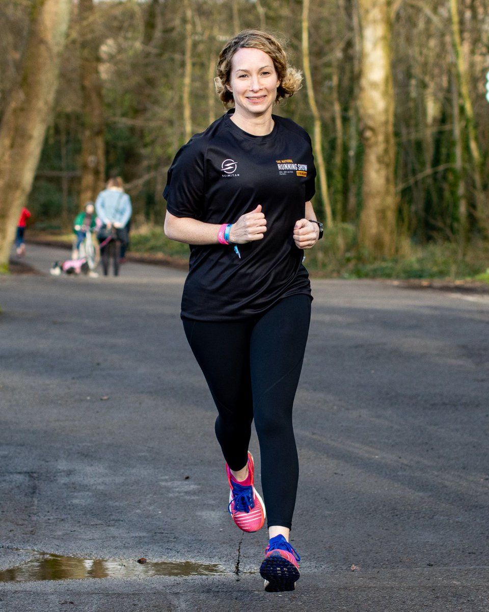 DigidolDigital's tweet photo. Another one from the shoot on the weekend with @rockeyroberts. Kerry is a keen marathon runner with her latest one being @maratonvalencia. She also just recently ran as a pacer at @thorpehalf for @runthroughuk. Go @rockeyroberts!

#marathon #running #runner #cardiff https://t.co/nChFf2yt0l
