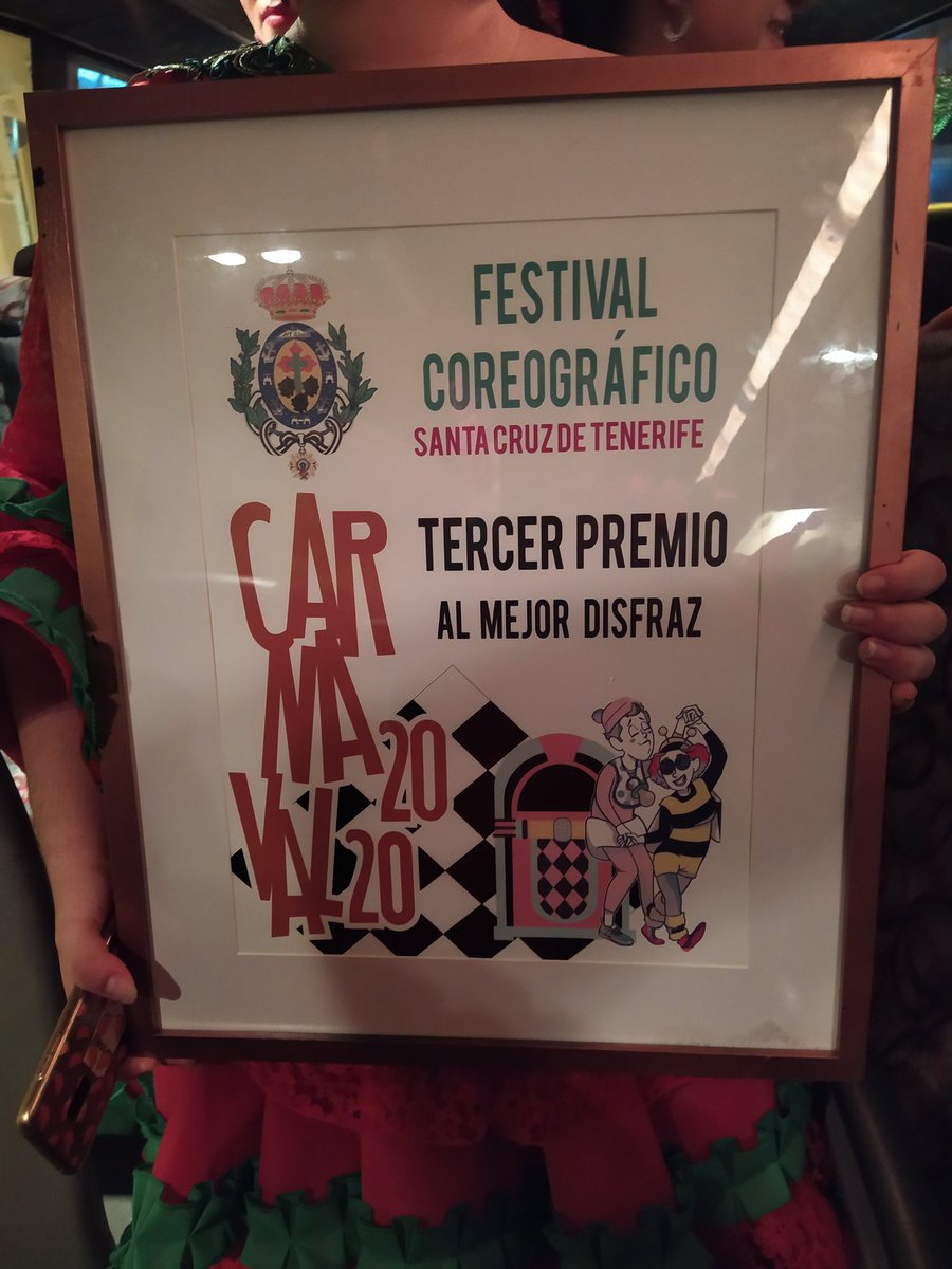 AACCazahar's tweet photo. Algunas fotos del día de ayer #vaportodos30aniversario @HGonar @SCenCarnaval @MundoCarnaval1 @GrupoEnMascarad @MIRAMETV @ACCARTE_Oficial https://t.co/sqoJHzbHrE