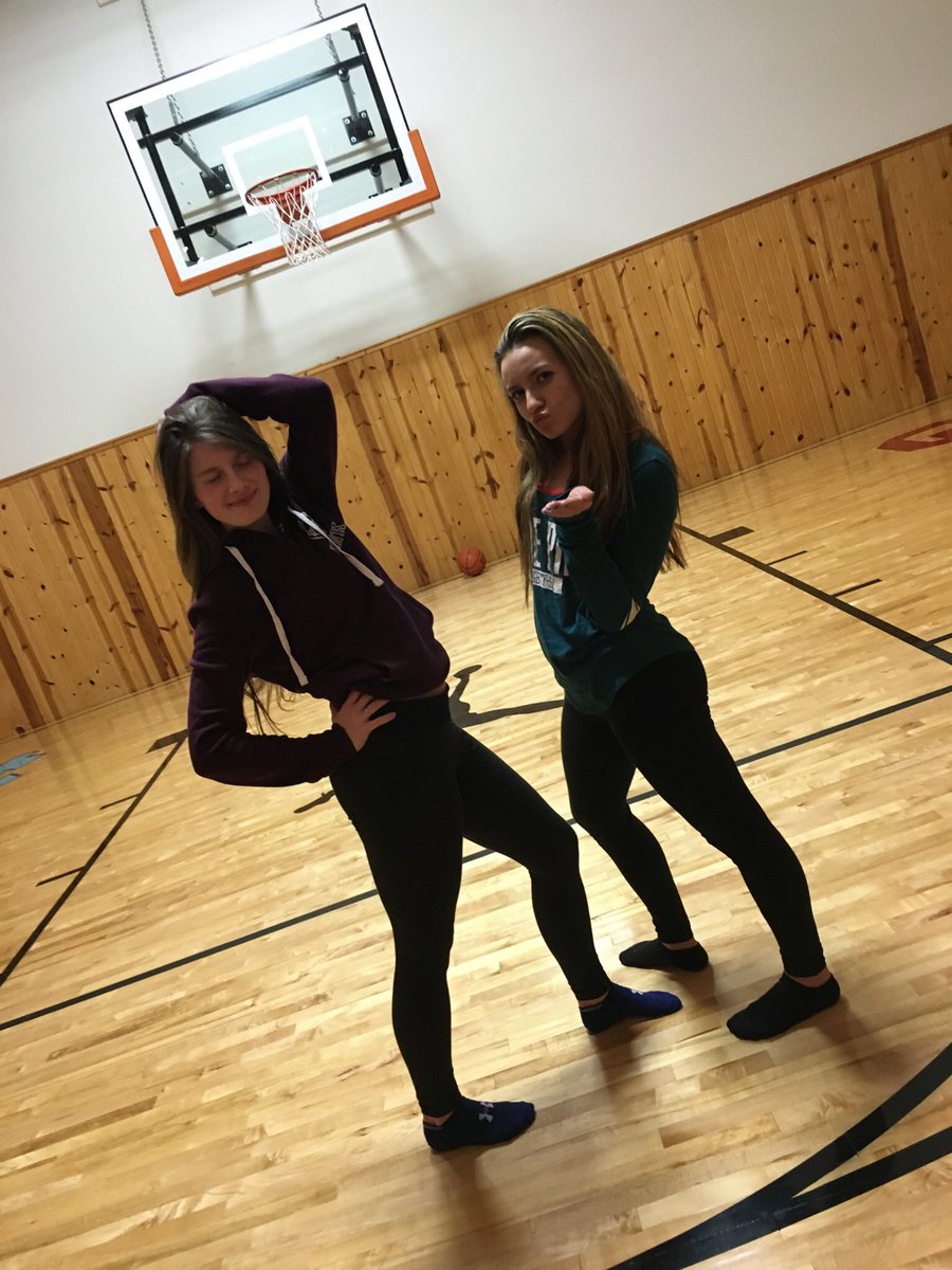 haleighjo18's tweet photo. Happy 22nd K!!! I miss you, have a killer day! ❣️ https://t.co/oGIDDfrY83