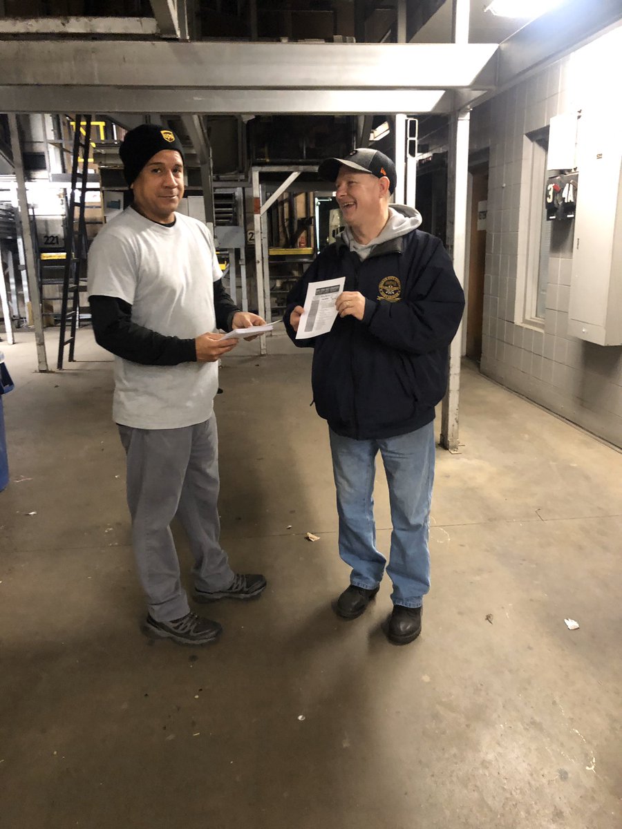 DJEJZ's tweet photo. Wilpa Preload Guard Gate Activity after the Super 🏈 Bowl!! Question??? How much sleep did you get last night??? 
💤 🛏 😴 @CHSPKelley @FredCarr_ups @robnich45984002 @UPSsafetyguy74 @johncrossin 
#11StepProcess https://t.co/TPnepTA4VU