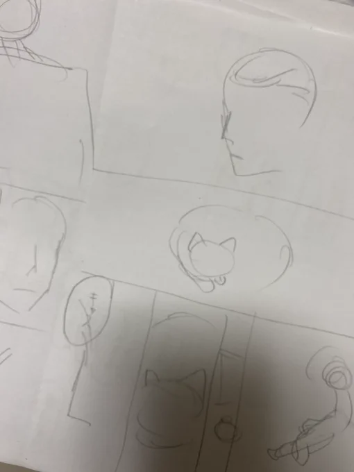 久しぶりに仕事場に来たら年末つぶやいて忘れてたディンキャスデートまんがのネームが出てきたのでそのうち描こう。
月末かな。お題箱のも描きますね。御石が結婚するまんがも描きたい。 