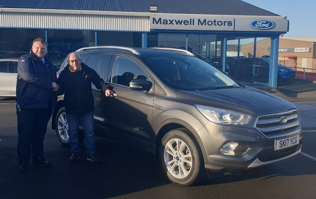 maxwellmotorsuk's tweet photo. 🚘 | KUGA TITANIUM FOR ROBERT
Robert Jeffrey of Berwick arrived in today to collect his new Magnetic Ford Kuga Titanium 2.0 TDCi (180PS) AWD from our salesman Ryan Brown.
📞: 01289 306000 (#Berwick) | 01573 224189 (#Kelso)
💻: https://t.co/PNvMCBfC8q
#localFord https://t.co/BHHETUEvWS