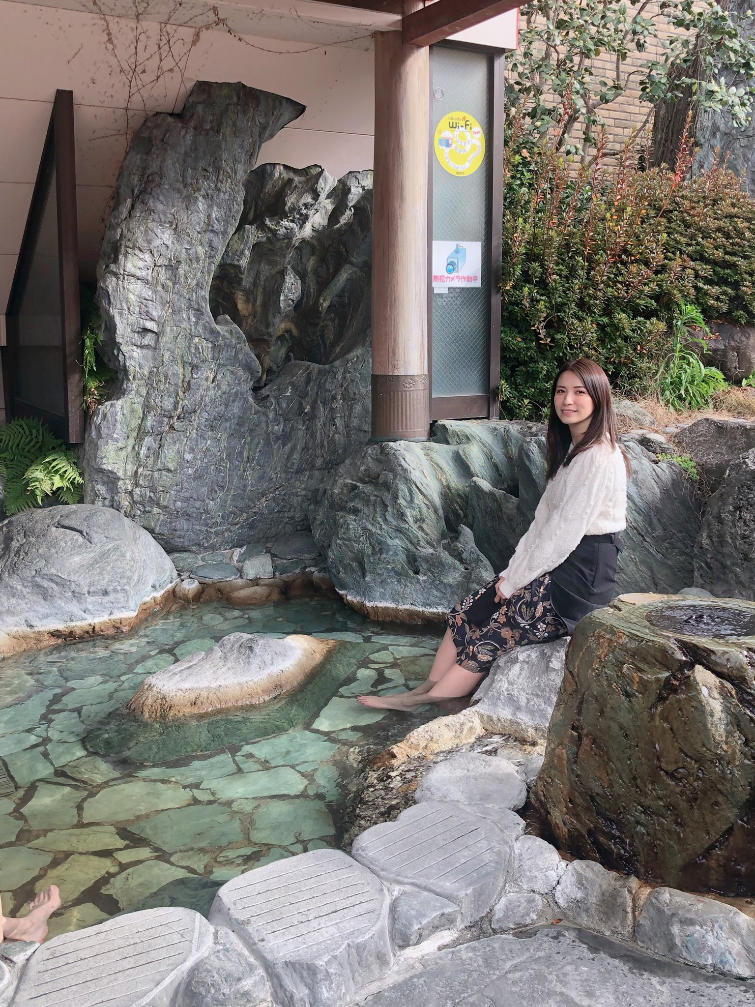 戸田れい On Twitter 本日発売の週刊ポストで湯けむりレポートしております 日本三大美肌の湯のひとつ 嬉野温泉を満喫してきました 嬉野温泉を使って調理された湯豆腐も絶品でした 8pに渡ってレポートしているので是非チェックしてね Https T Co