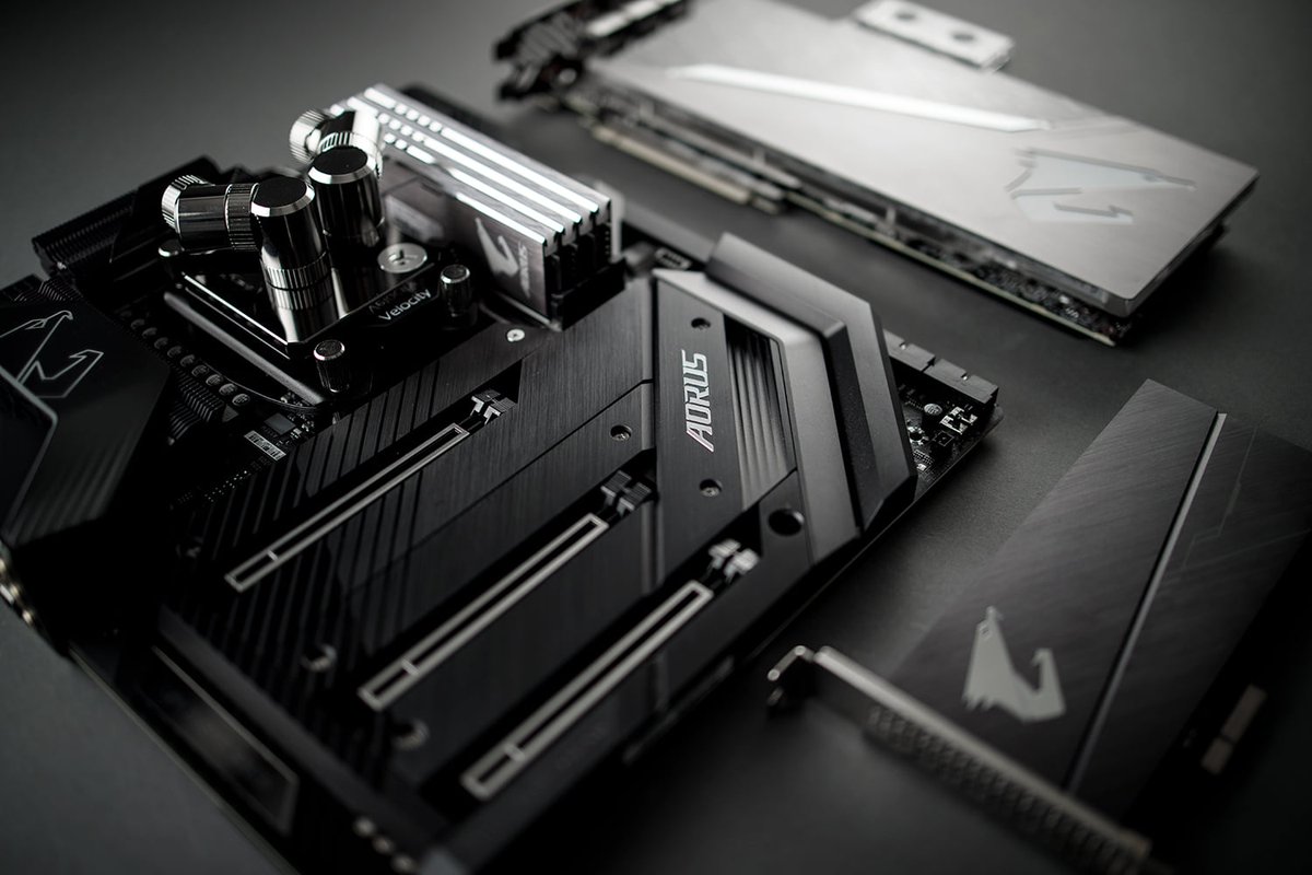 AORUS_Nordic's tweet photo. Project PURE by Timpelay under construction.
.
.
.
#pcmod #pcbuild #casemod #pcmodding #pcwatercooling #watercooledpc #pcgaming #gamingpc #pcmr #X570 #amdX570 #ryzen #amdryzen #nvidia #geforcertx #aorus #aorusgaming #teamupfighton #gigabyte #PoweredByGIGABYTE @timpelay https://t.co/AX7e4FBUAj