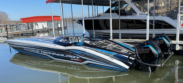 mtiboats's tweet photo. #MTI🚤is ready to show up &amp; show out at the #MiamiInternationalBoatShow🌊. The show is slotted for February 13 to 17, will welcome the new #390X with #Mercury 450R Engines🏁. Click for more on this incredible boat😁&amp; what to expect from MTI at the show! ➡️https://t.co/QTLISIJCTq https://t.co/uu9YmgLKTC