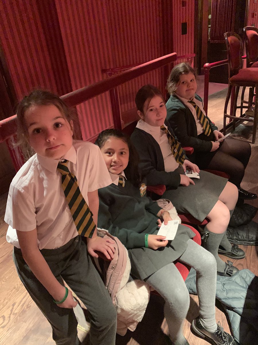 MisbourneWPA's tweet photo. We have had a lovely time at the opera! https://t.co/w07wfFMjEy
