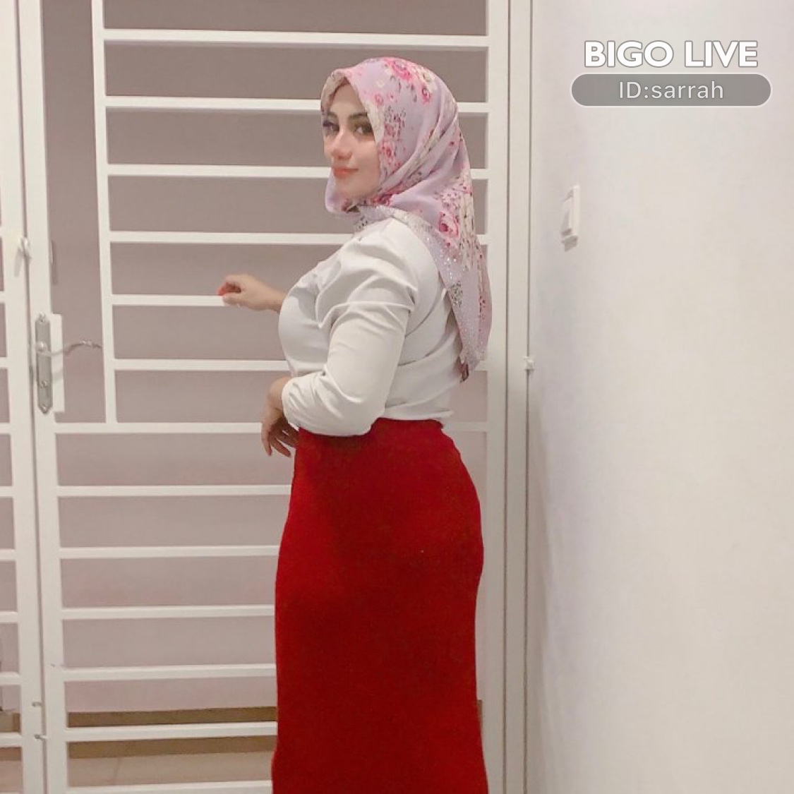 Muhd Hafiz on X: Come and see 🇲🇾Ꮪ Ꭺ Ꭱ Ꭱ Ꭺ Ꮋ's LIVE in #BIGOLIVE: mix  dance..🙈 t.coYlX7bA4JaJ t.coBxkKWT97Dw  X