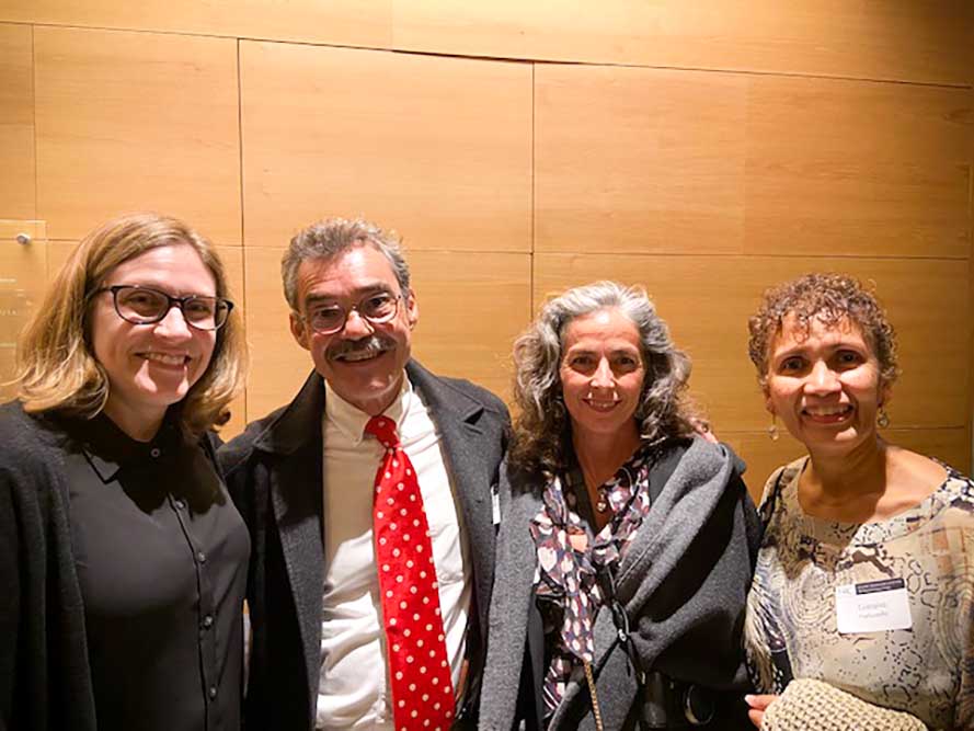 What an excellent time on Friday evening celebrating the first public exhibit of García Márquez materials <a href="/ransomcenter/">ransomcenter</a>. I had the honor of meeting the writer's son Gonzalo García Barcha and his wife with Benson Director Melissa Guy. <a href="/llilasbenson/">LLILAS BENSON</a> hrc.utexas.edu/exhibitions/20…