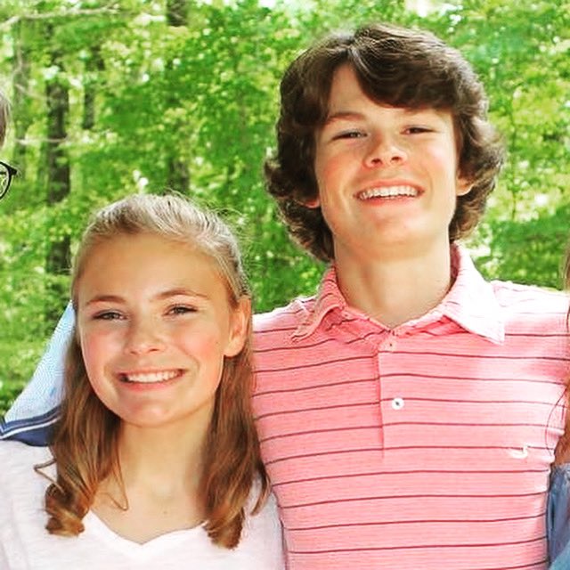StGeorgesYL's tweet photo. Our friends Mary Alice and Mac Murphy are hosting our first St George’s Young Life Club of 2020 at 7:37 TONIGHT at their house (10277 Shea Woods Drive in Cville)! Come join us for an evening of food, fun and Jesus. #younglifeclub #bestnightofyourweek https://t.co/X6pkaYOc8B