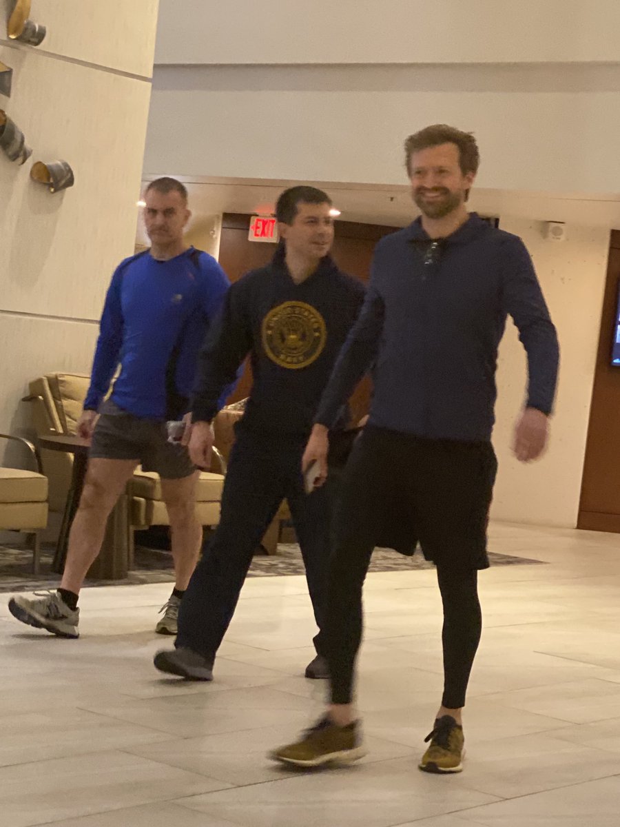 jeneps's tweet photo. Buttigieg is headed out for a caucus day run in Des Moines https://t.co/Rp6MvJMm1d