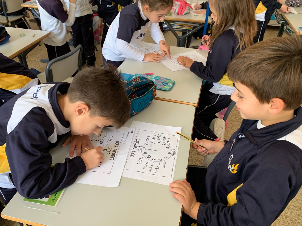 IdearioFC's tweet photo. Los alumnos de nuestro @ClaretDonBenito están trabajando el aprendizaje cooperativo usando la técnica “Clock partners”.#TantoBien #IdearioClaretiano #Clockpartners @claretairelibredb
En nuestra web tenéis más información:
https://t.co/Brrg23mVQ4 https://t.co/J5Hus0bkuR