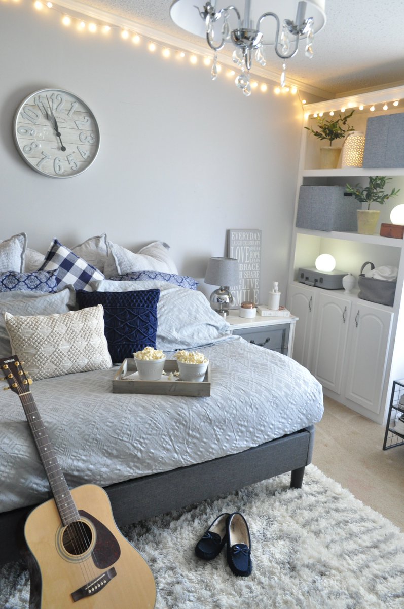 Create a classy bedroom on a budget using <a href="/BHGLiveBetter/">BHG at Walmart</a> products <a href="/Walmart/">Walmart</a> 
See more details on my latest blog post here:
beckysfarmhouse.com/2020/02/bedroo…
#bhglivebetter #bhgatwalmart #ad