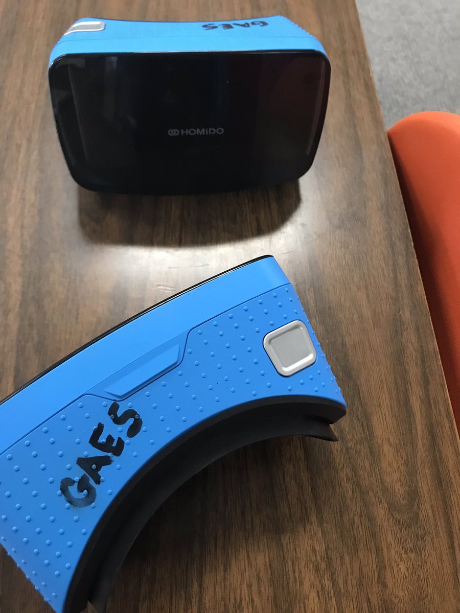 gaes_media's tweet photo. 1st graders are getting ready for VR!! #greenwavescan https://t.co/cnMJ10Iq52