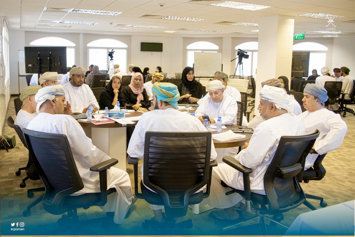 AlAmriAbood's tweet image. بهدف تحقيق أهداف رؤية عمان ٢٠٤٠، المجلس الأعلى للتخطيط @scpoman يعقد ورشة عمل حول سوق العمل والتشغيل.نسأل الله التوفيق في إطلاق مبادرات تساهم في تشغيل القوى العاملة الوطنية مع منظومة تشغيل تعتمد على الكفاءة والانتاجية والابتكار. #الخطة_الخمسية_العاشرة