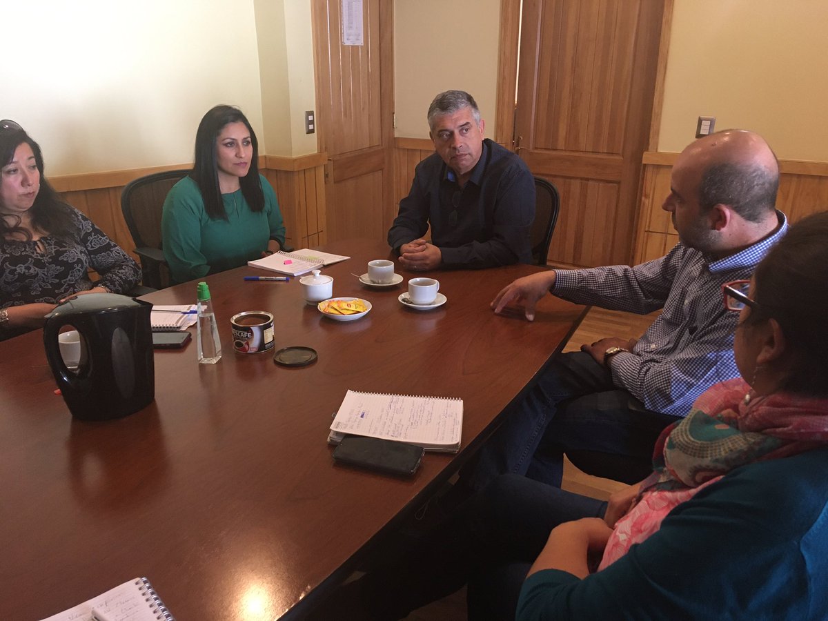 Ahora, reunión con #senamaloslagos y su director regional #mauricioaroca junto al alcalde #fernandograndon.