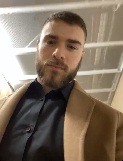 TheGiizeppe's tweet photo. Daddy vibes apparently https://t.co/VbKFZV4yOX