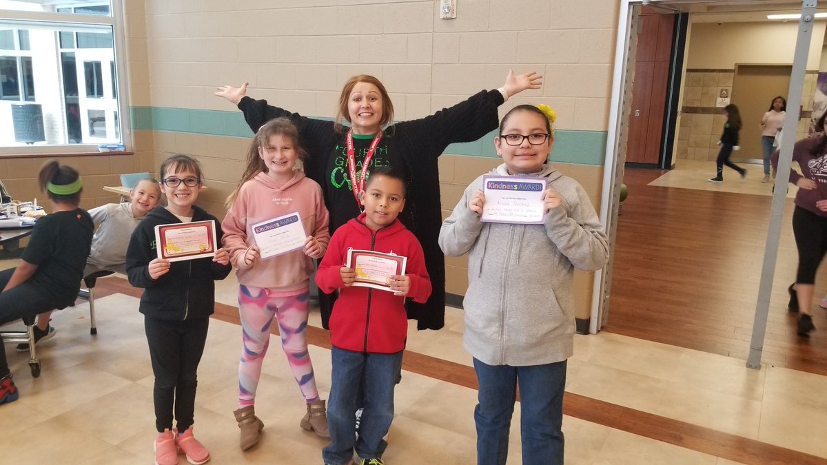 sgrace_ase's tweet photo. I love celebrating students every Friday!! Seeing the excitement on their faces made my day. Way to go PAWSome students!! @ASE_Dodson #ase4th #PAWSome https://t.co/B46VbFGWWY