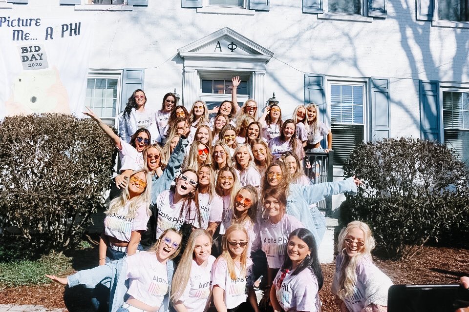 SPRING ‘20 IS PICTURE PERFECT 💥 so lucky to have welcomed these amazing women into our chapter, we can’t wait to see what our future holds with you all as a part of it... ❣️