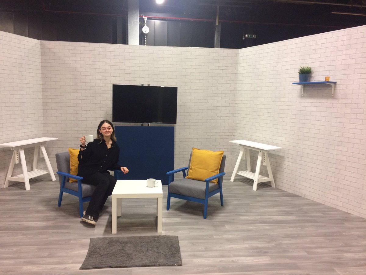 SB_NFS's tweet image. Daytime TV talk show set underway for @NFSFilmTV graduation film “Perfect”