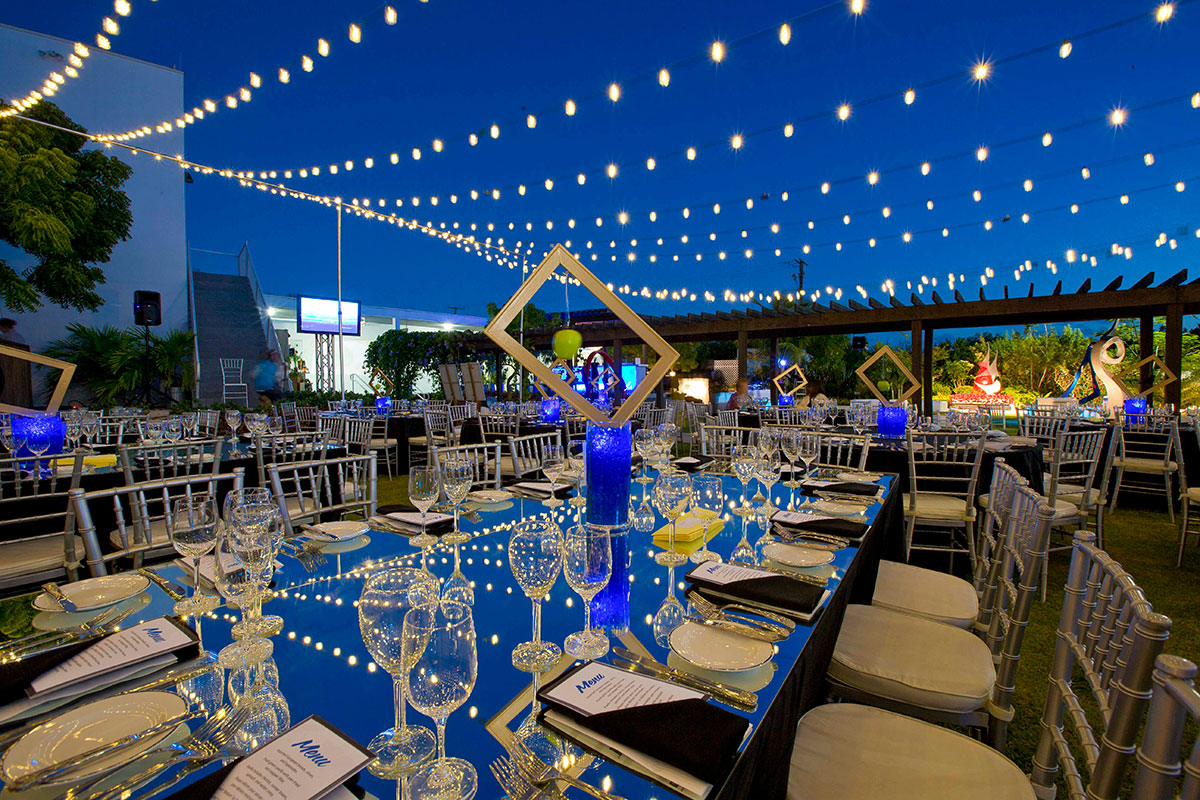 celebrationsltd's tweet photo. Guests sat comfortably beneath the twinkling lights at this stunning event we organized at the National Gallery. π
π¨: @celebrationsltd
#eventprofs #meetingprofs #visitcaymanislands #dreamincayman #caymanislands #grandcayman #incentivegroup #incentiveplanners https://t.co/ZoCVnPXLvd