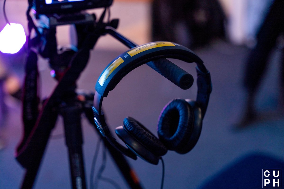 CU_Photography's tweet image. Behind the Scenes of the CUPH Media team 🤩

Bringing together our #Photography students to learn various filming techniques, lighting and interviewing styles!  #Motivation #Photo #Coventry