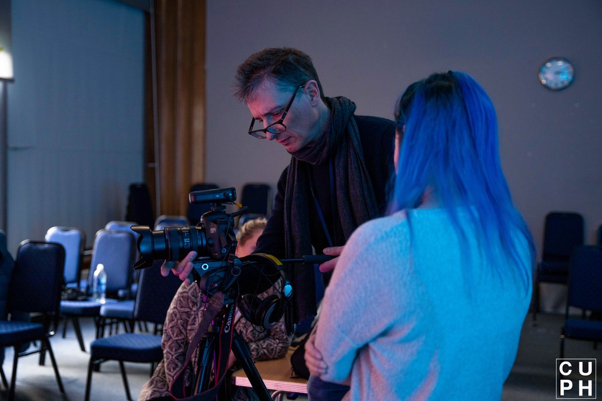 CU_Photography's tweet image. Behind the Scenes of the CUPH Media team 🤩

Bringing together our #Photography students to learn various filming techniques, lighting and interviewing styles!  #Motivation #Photo #Coventry
