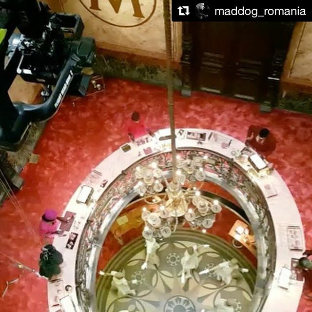 onsetandbeyond's tweet photo. It’s another @onsetandbeyond #magicmonday and for once we get to see grips magic. I love that view! How insane are the possibilities when you have skilled grips!  #Repost @maddog_romania
・・・
Descendig rig.
@griprigs
#doggrips #gripsromania #griplife … https://t.co/BBp69vL0vl https://t.co/OCFCvYV7E5