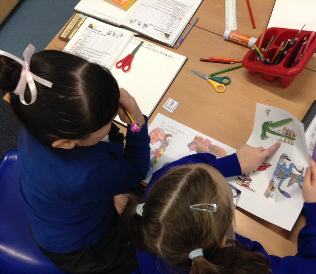 latimerprimary's tweet photo. In #ClassCM this afternoon, we began our new curriculum topic which is looking at the work of Quentin Blake π¨π. We began by learning a little about his life and then began to analyse his illustrations for Roald Dahl π. #LatimerArt https://t.co/xvOPIalsWb