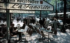 ParisAMDParis's tweet photo. Anonyme
Boulevard Saint-Michel
1950s.  Paris https://t.co/nPFIse5QC6