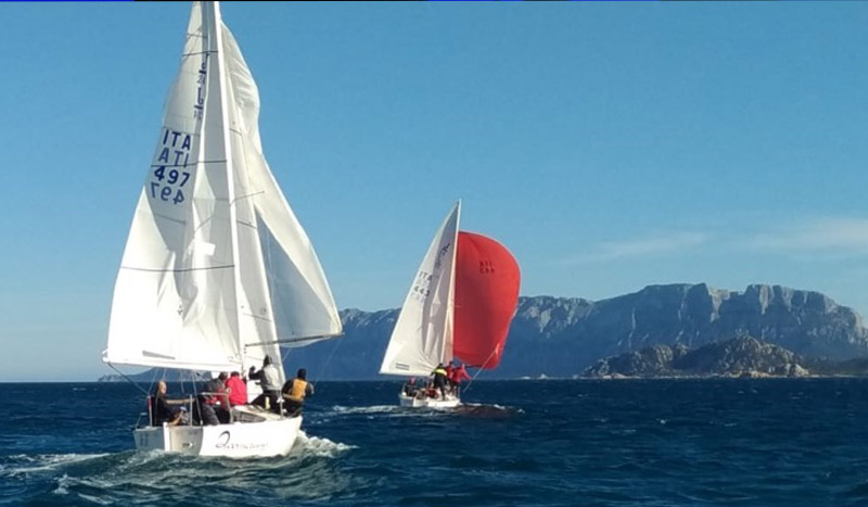 Il circuito sardo J24 è ripartito dalle acque del Golfo di Olbia
#FlottasardaJ24 #GolfodiOlbia #CircuitoSardoJ24 @J24Class 
nauticareport.it/dettnews/news/…