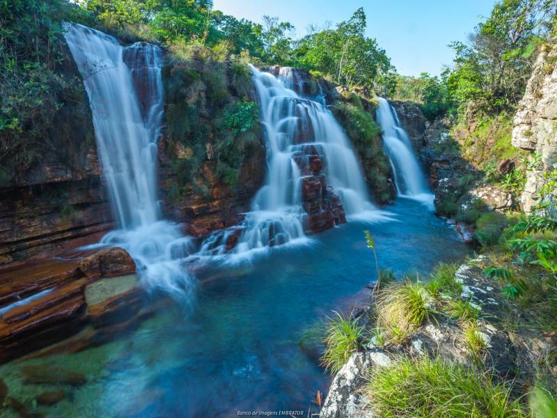LinkupBrazil's tweet photo. 🇧🇷 Comece #SegundaFeira com #força da #NaturezaBrasileira. #Cachoeira #ChapadaVeadeiros p #Inspirar. 

#Linkup te #conecta com o #mundo
🌏🌎🌍📲📲📲
#LinkupApp conects you and #World

🇺🇸 Begin #Monday with #force of #BrazilianNature. #Waterfall from #VeadeirosPark to #Inspire https://t.co/3Ey57GdvZz