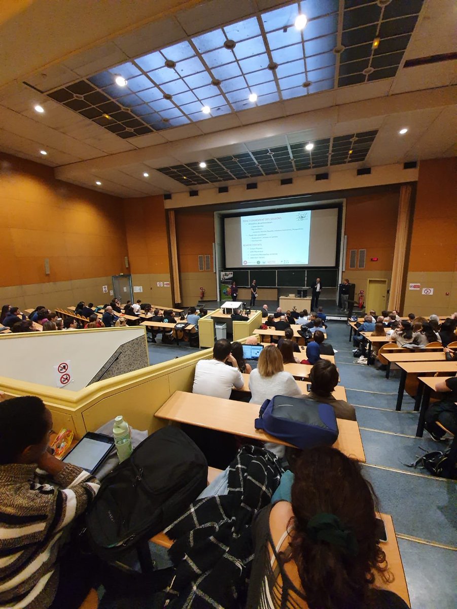 FacPharma_Mtp's tweet photo. Session étudiante des #After Hours Innovations sur le thème des dispositifs médicaux ⁦@FacPharma_Mtp⁩ ⁦@umontpellier⁩ ⁦@IsiteMUSE⁩ ⁦@Montpellier3m⁩ https://t.co/oukU1KPwnp