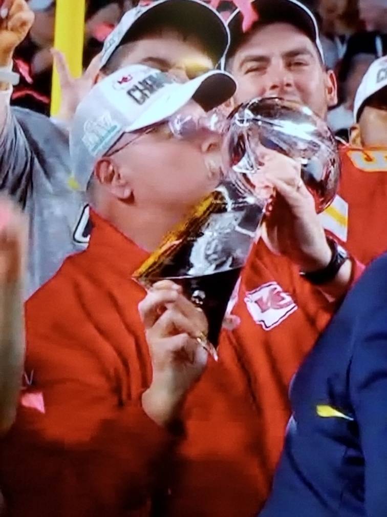 love2pedal's tweet image. Congratulations to the Kansas City Chiefs!!! 
FINALLY!!!