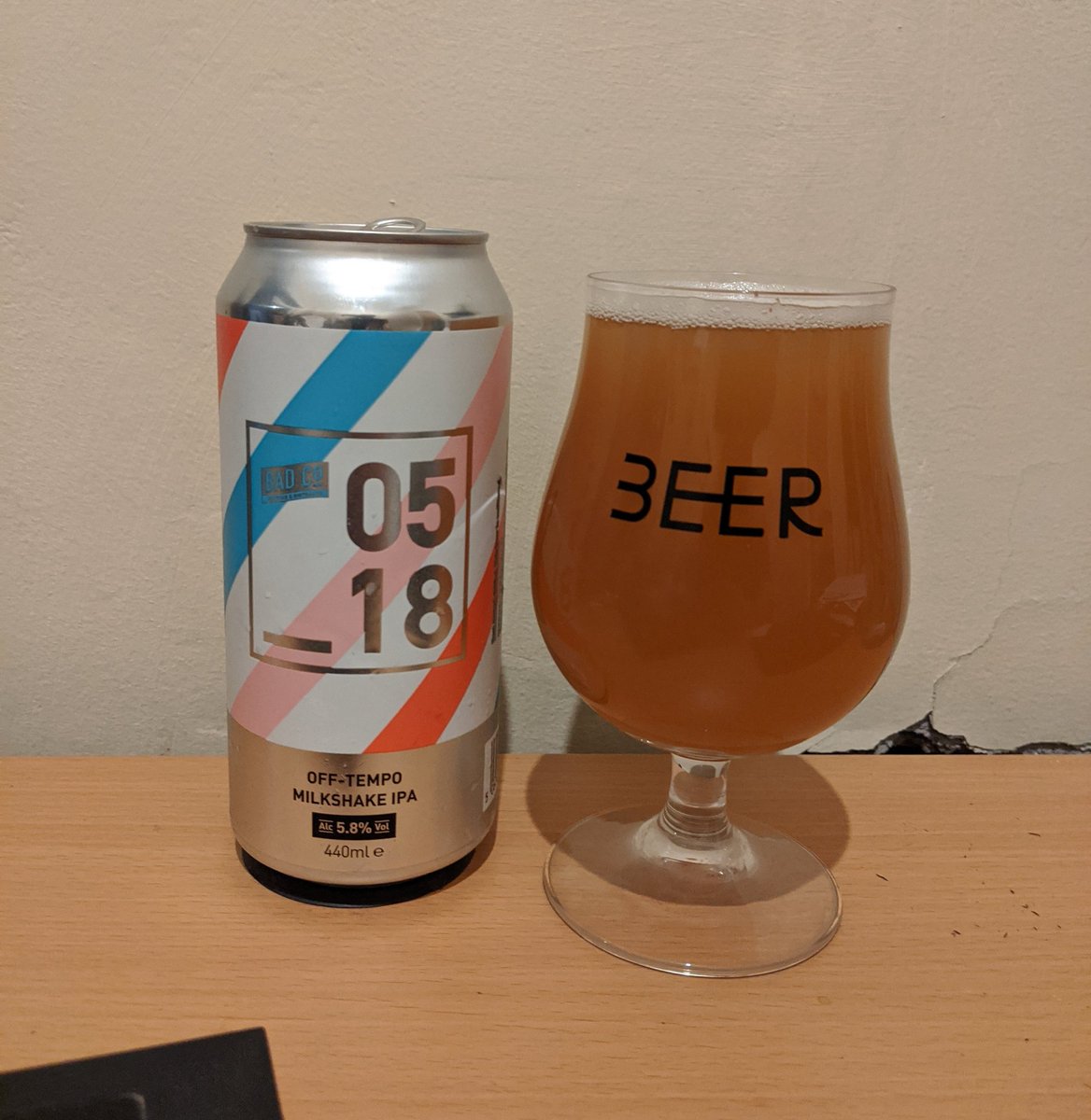 Ben's 2 podcast beers from last week we're @BDOverWorks Cosmic Crush Raspberry Sour and @WeAreBadCo Off-Tempo Milkshake IPA.

Both lighter beers at 4.5% and 5.8% respectively but both solid. The Overworks being a really good gateway sour from the supermarket.

#craftbeer