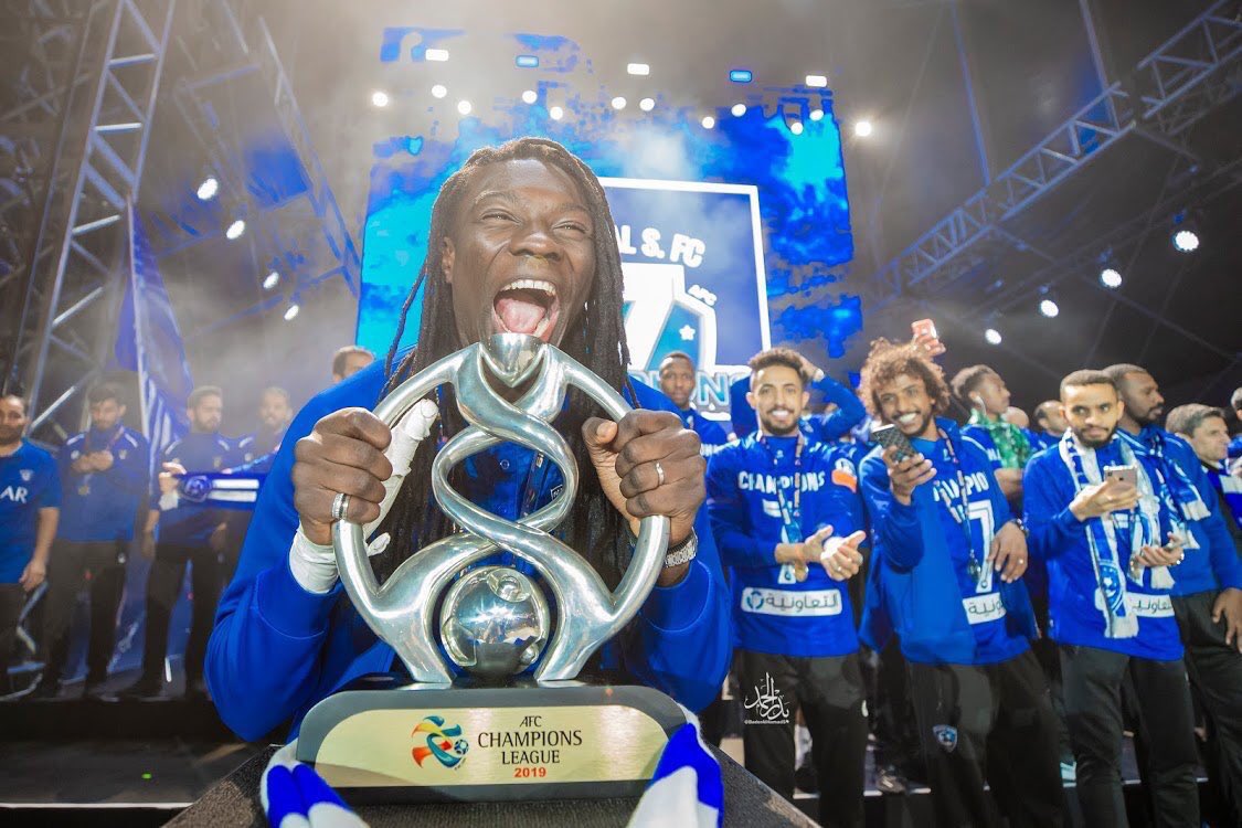 رسميا 
مدرب الهلال يختار الرباعي الأجنبي قوميز وكاريلو وجيوفينكو وهيون لدوري ابطال أسيا