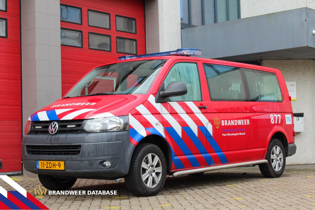 brandweerdatab1's tweet photo. Volkswagen Transporter T5, opgebouwd in 2013 voor brandweer Nieuwegein-Noord! #Brandweer  #Nieuwegein #Volkswagen @VolkswagenNL https://t.co/daDV8I4DlC