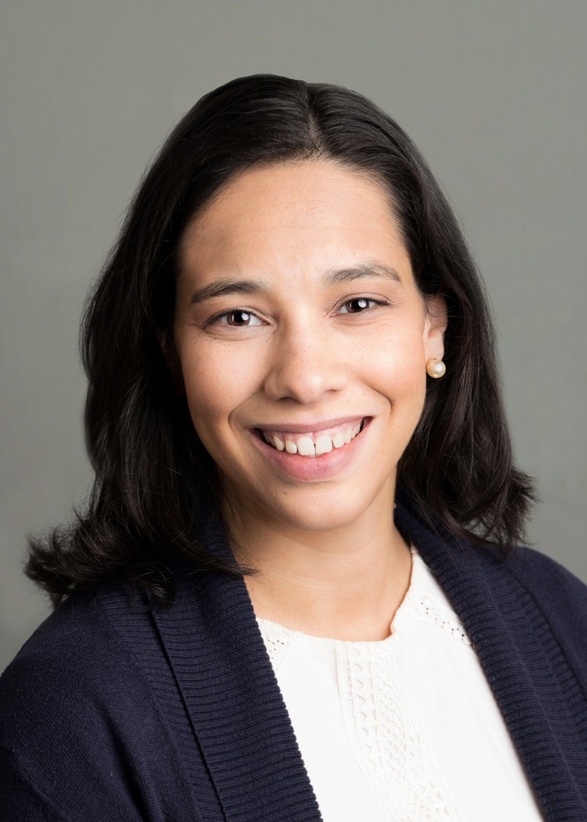 UChicago_BSD_MS (@uchicagobsd_ms) on Twitter photo It's Meet the Team Wednesday! Today meet our training programs manager, Alex Laguna. Alex manages our certificate programs. She has a BA in anthropology, Spanish, and Latin American Studies from <a href="/RutgersU/">Rutgers University</a> & an MA in Higher Education Leadership from <a href="/NEIU/">Northeastern Illinois University</a> It's Meet the Team Wednesday! Today meet our training programs manager, Alex Laguna. Alex manages our certificate programs. She has a BA in anthropology, Spanish, and Latin American Studies from <a href="/RutgersU/">Rutgers University</a> & an MA in Higher Education Leadership from <a href="/NEIU/">Northeastern Illinois University</a>