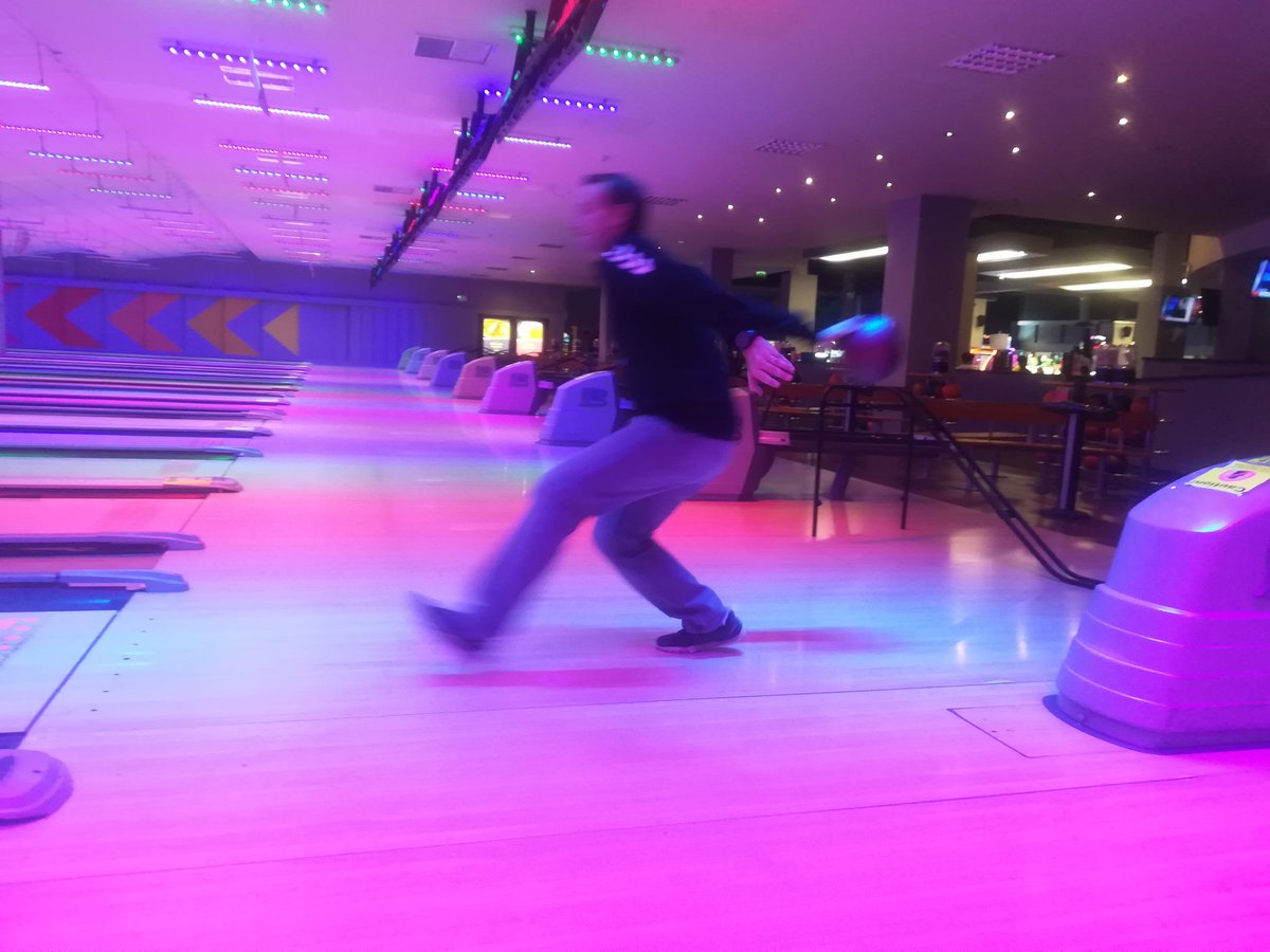 AllyC123's tweet photo. #cuctbowledover having a fab evening with fellow bootcampers and friends. Big thanks @CUCTrust https://t.co/jApPMXUS7q