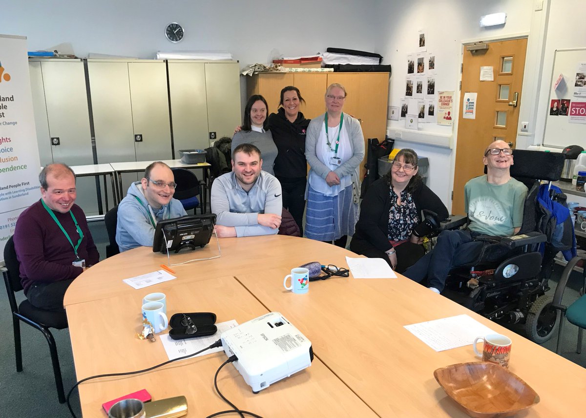 SunPeopleFirst's tweet photo. Thank you to Mel from @MediaSavvyCIC for running today’s #FitBodyFitMind training – a brilliant example of accessible, interactive training and really looking forward to Friday’s session 😊 #AccessibleTraining https://t.co/SnsSMI66eT