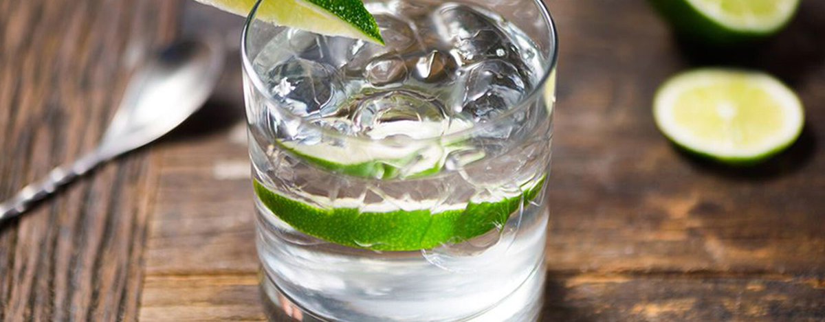Smoke_from_the's tweet photo. Quoi de mieux qu’un bon Gin Tonic CBD 😍😍😍 - préparez votre cocktail maison Gin Tonic CBD pour vous et vos amis avec cet recette suivante https://t.co/t3Z9XIazZJ 
À consommer avec modération...
👌
#cbd #cbdsuisse #weed #cocktails  #cbdcocktails #gin #tonic #gintonic #relax https://t.co/jWynDvEod2