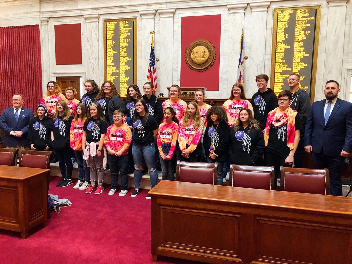 WV_RAZE's tweet photo. You’re never too young to change the world! RAZE Crews are using Tobacco Free Day to talk with their local delegates about vaping to help #StopLiquidLies. https://t.co/xizvS7kL0G