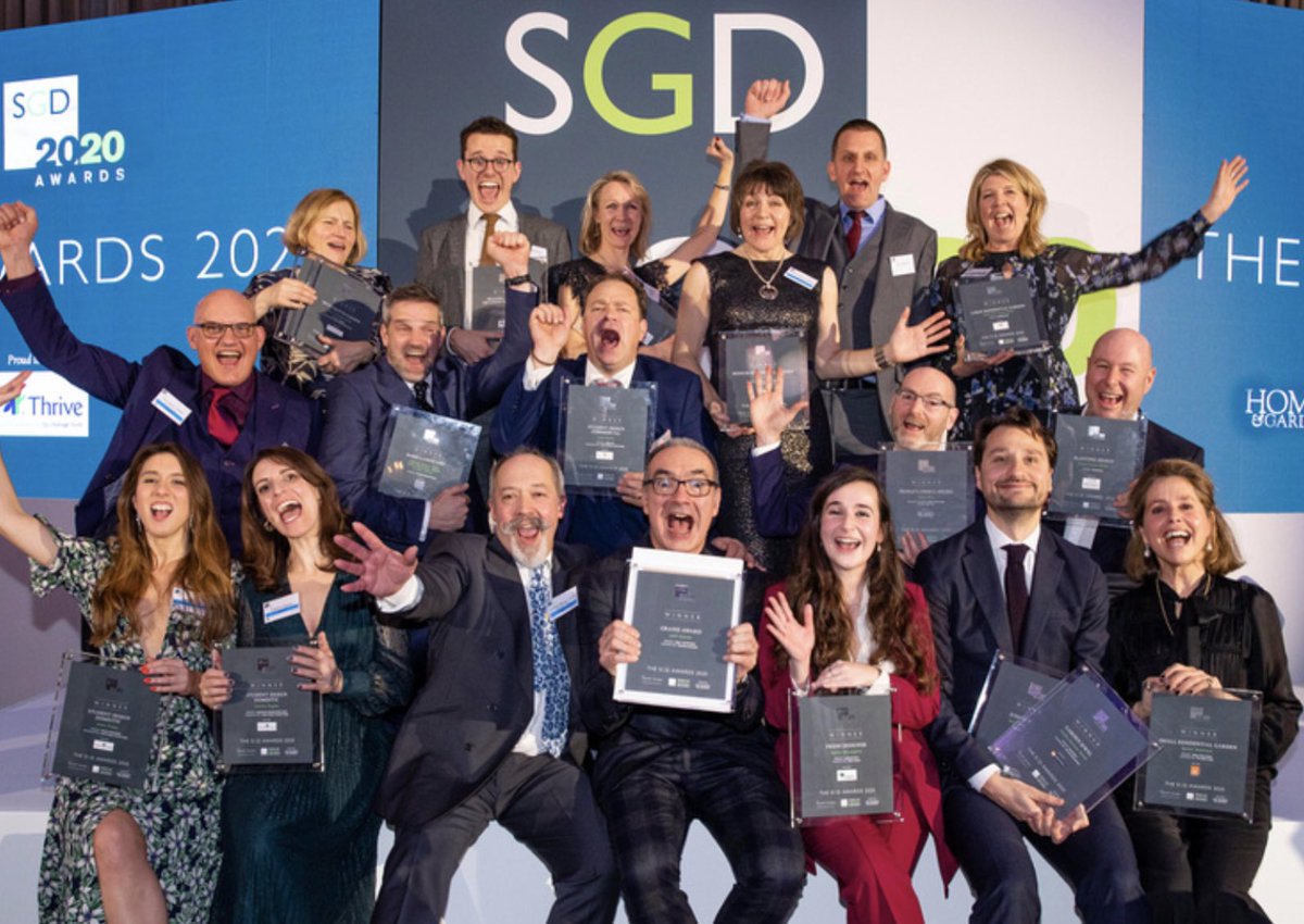 Huge congrats to all the brilliant winners in the @societyofgardendesigners Awards. Smiles all round! #sgdawards.
