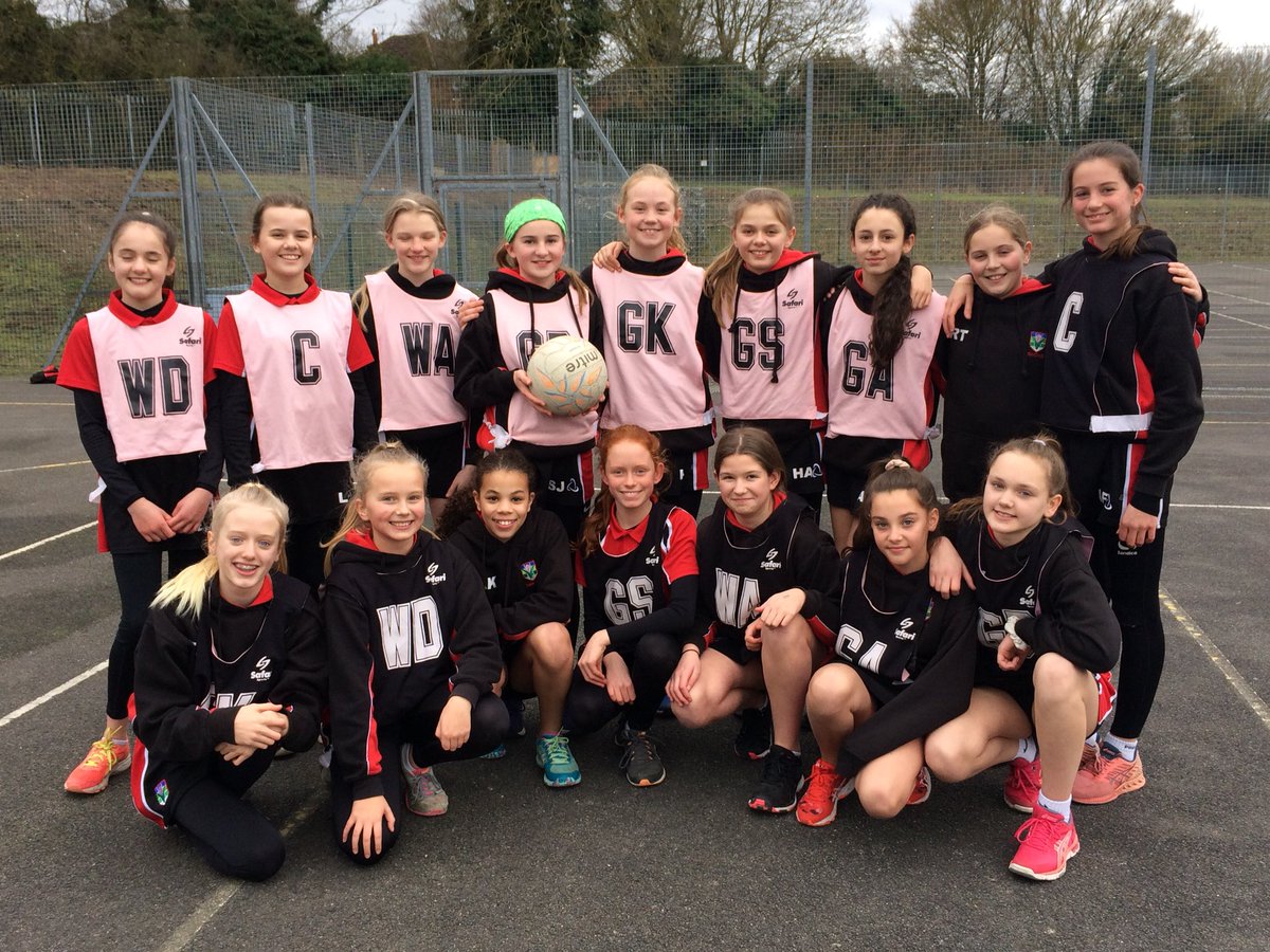 pe_swchs's tweet photo. Year 7 girls A & B netball teams performed superbly tonight against St Edmunds college. Wins for both teams #driveforward #splitinthecircle #easypassing #space Potm: Alex, Megan, Holly A and Lily C #Eviehopeurok https://t.co/KBpXaY8Tzk