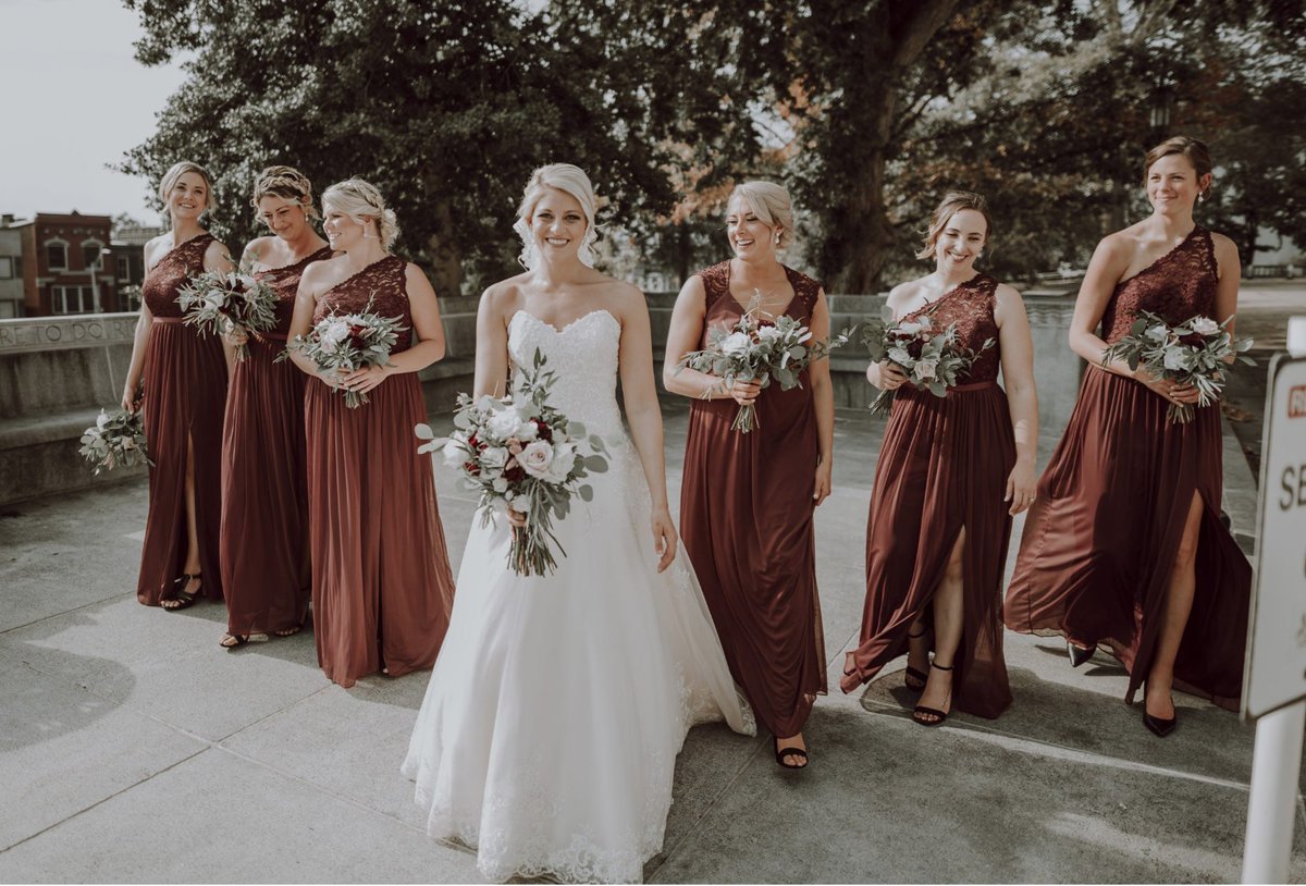TheJDKGroup's tweet photo. @DreamWeddingsPA featured this gorgeous wedding our in-house Floral &amp; Design team had the honor of doing 🌿https://t.co/TFQDnJ06Sk https://t.co/zNZvs03A3v