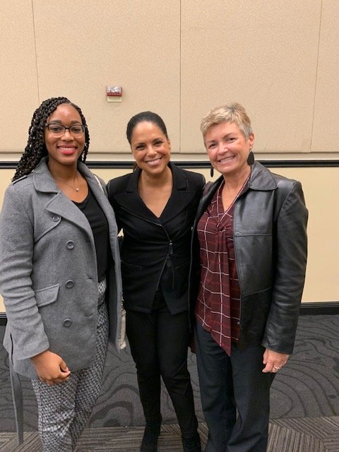 UCFSocialWork's tweet photo. Professor Kim Anderson and Ph.D. student Rachael Mack, MSW, attended @MSC_UCF's event where @SoledadOBrien talked about the importance of understanding the background of individuals you work with and addressing the positives of the communities you report on. https://t.co/JhQUEZkUbc