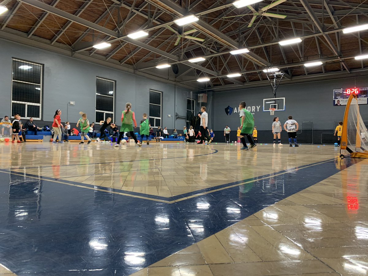 LarryFingers's tweet photo. Are you ready for your spring season?  Get a leg up and schedule a private or small group session w/ @syncsoccerpgh. DM, FB, or connect with us on our website as we are currently scheduling!  Happy training! https://t.co/bku9mh7NM2