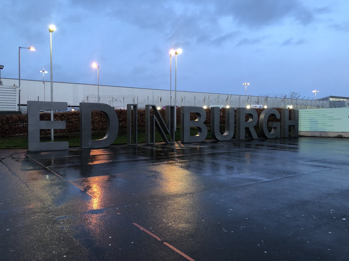 Sarah_eXPD8's tweet photo. First leg of the @eXPD8_fm District Leader training 2020 #training #expd8ontour #coldupnorth https://t.co/TFThs27wFN